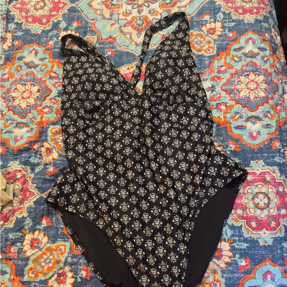Women’s One Piece Swimsuit - Black and White Floral